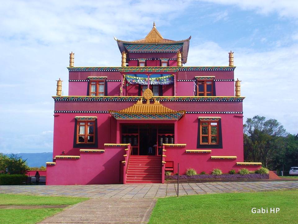 Sexo brasileiro brutal Templo budista tres coroas rs brasil